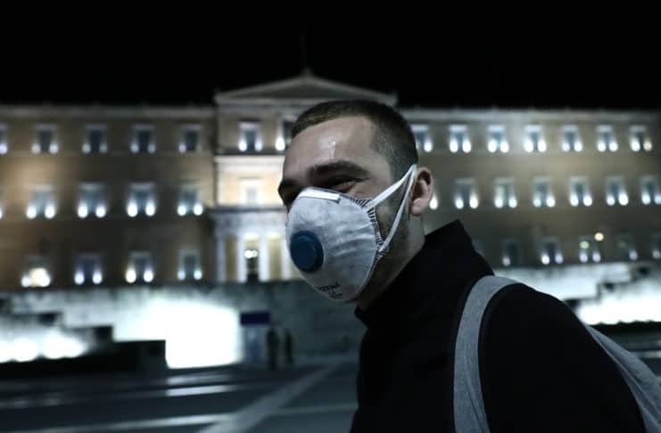 coronavirus masks Athens