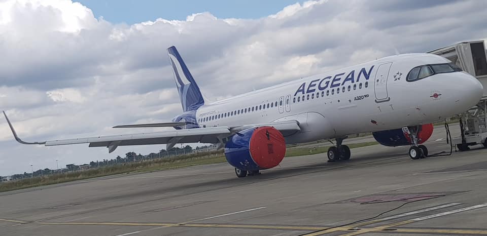 Aegean Airlines new A320neo lands at Athens airport
