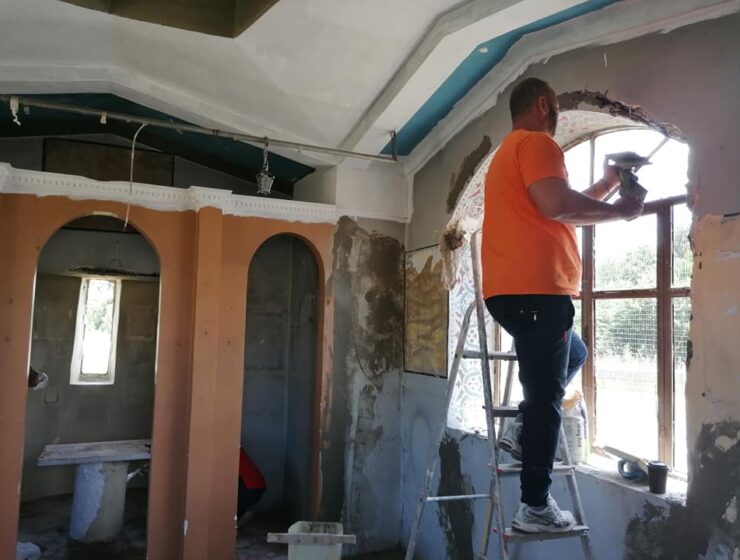 Volunteers restore church in Lesvos trashed by illegal immigrants 16