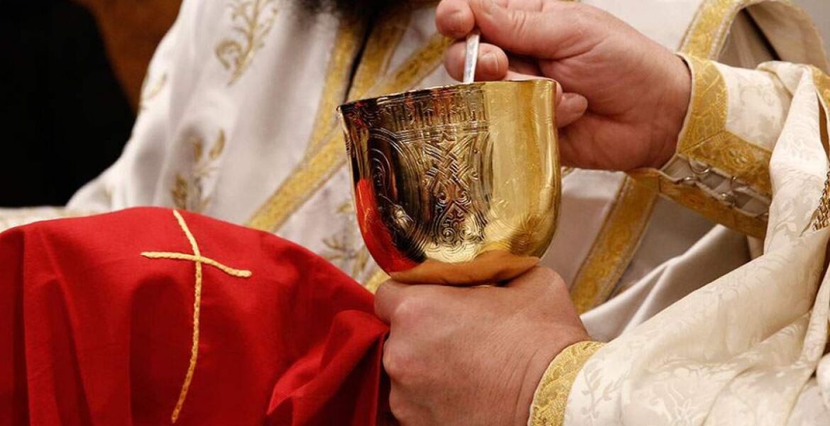 Temporary ban on Holy Communion in Toronto