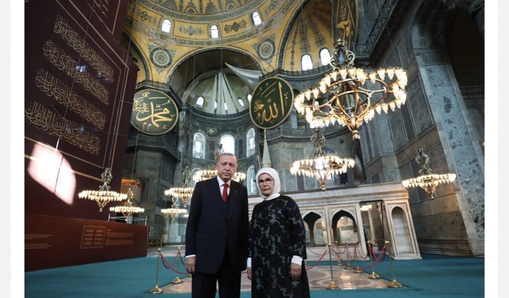 Turkish President visits Hagia Sophia before first Friday prayers