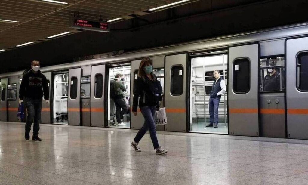 Athens gets three more metro stations