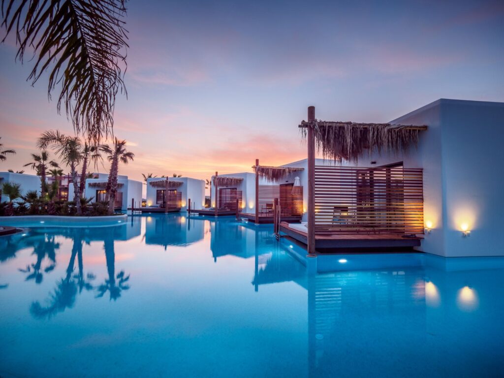 Maldives-style luxury villas in Crete
