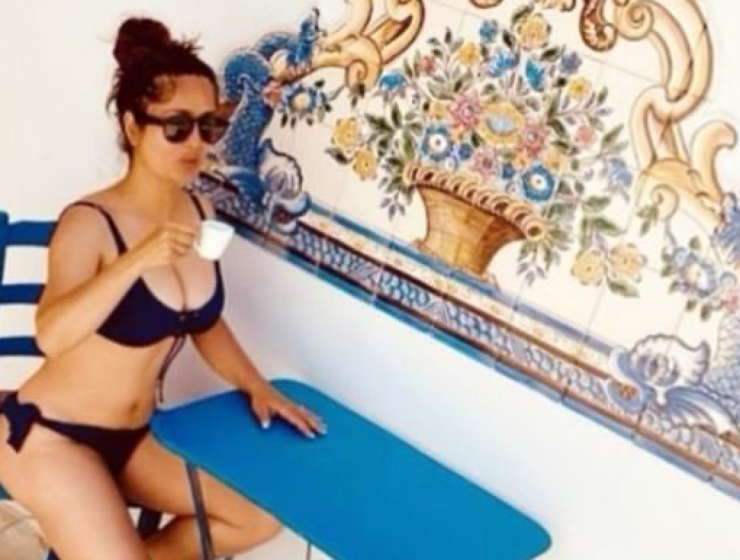Hollywood actress Salma Hayek flaunts her summer body in Paros