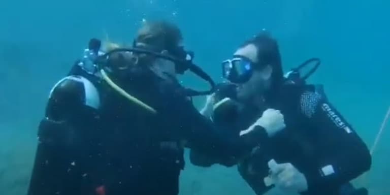 Underwater marriage proposal in Alonnisos
