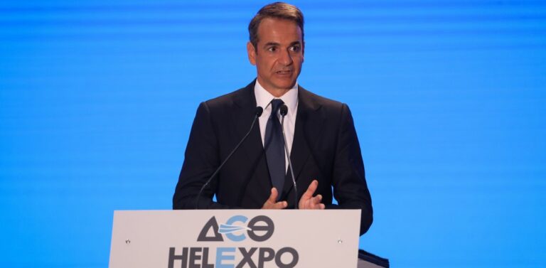 Mitsotakis: Greece is activating its defense industry and acquiring new squadron of fighter jets