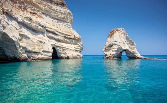 Three Greek beaches among Tripadvisor’s top 25 beaches in the world
