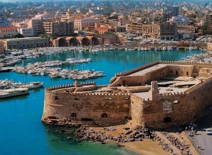 Greece imposes restrictions in Heraklion, Crete
