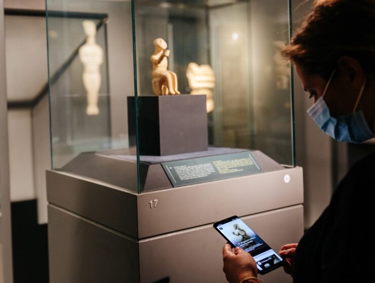 Tour the Museum of Cycladic Art with your mobile phone