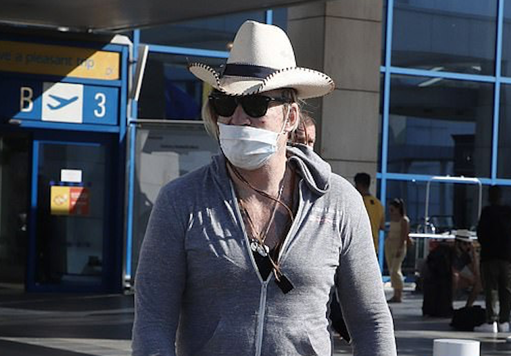 Legendary actor Mickey-Rourke arrives in Greece