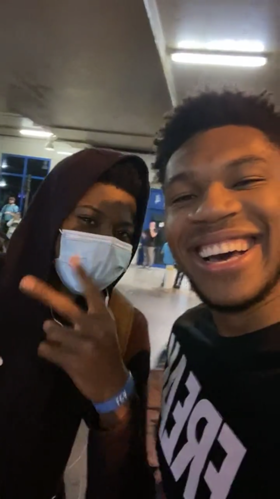 Kostas Antetokounmpo arrives in Athens after Lakers NBA championship 2020