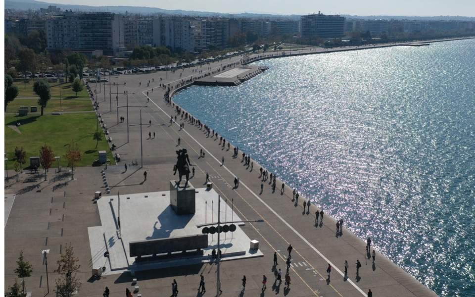 Thessaloniki, Larissa and Rodopi enter localised covid-19 lockdown