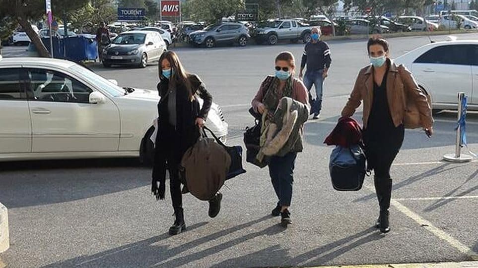 Cretan nurses going to Thessaloniki.