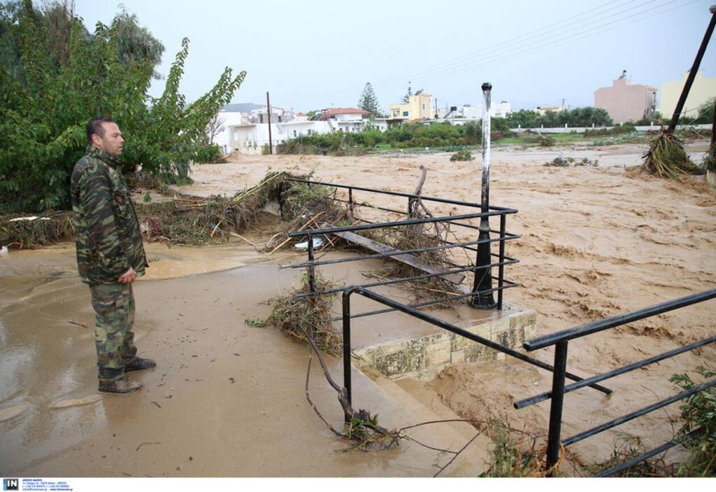  Damaging floods hit Crete