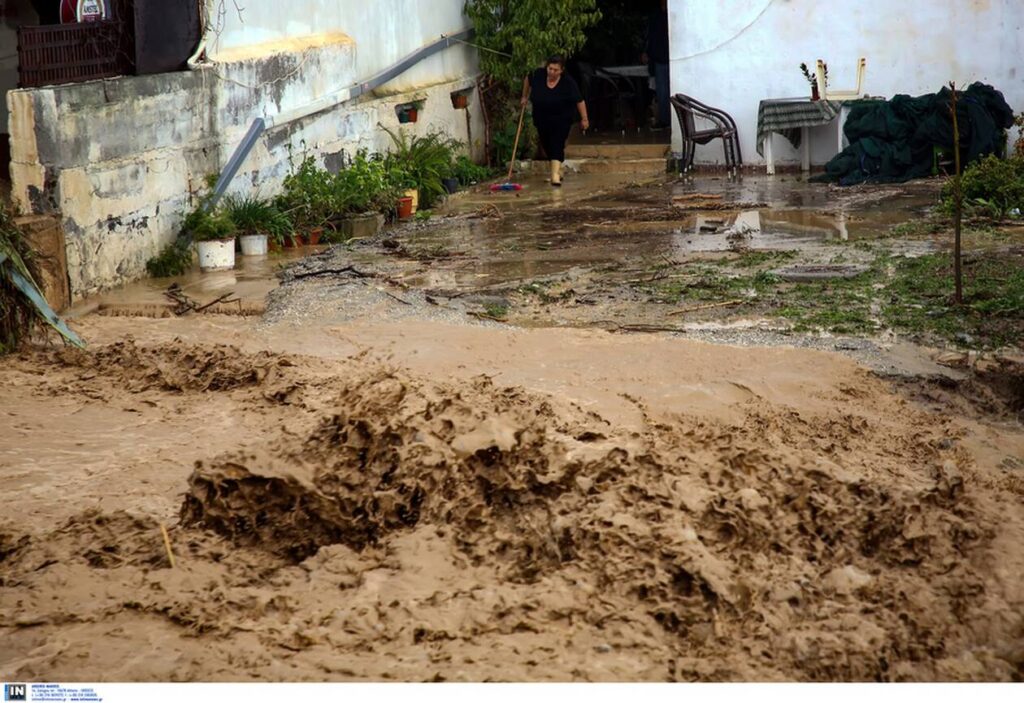     Καταστροφικές πλημμύρες έπληξαν την Κρήτη