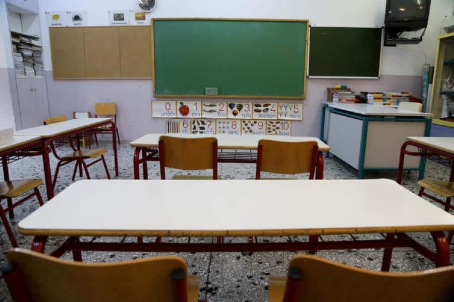 Greece shuts down all schools and pre-school facilities