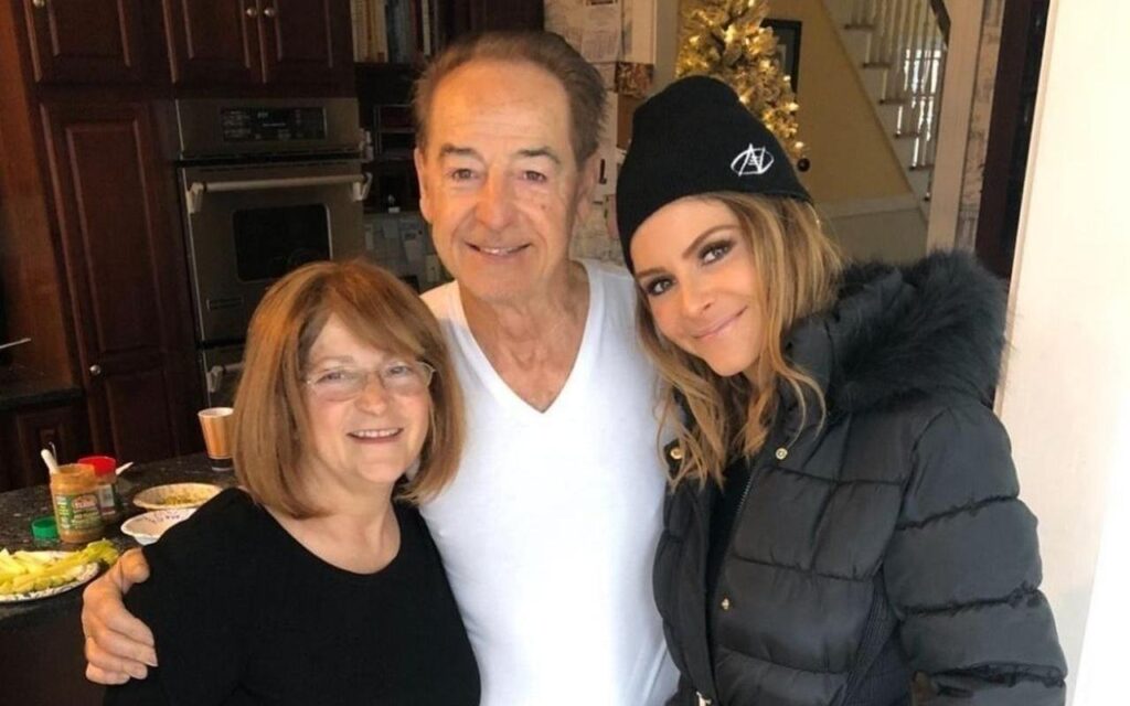 Maria Menounos reveals both her parents are in hospital battling covid-19