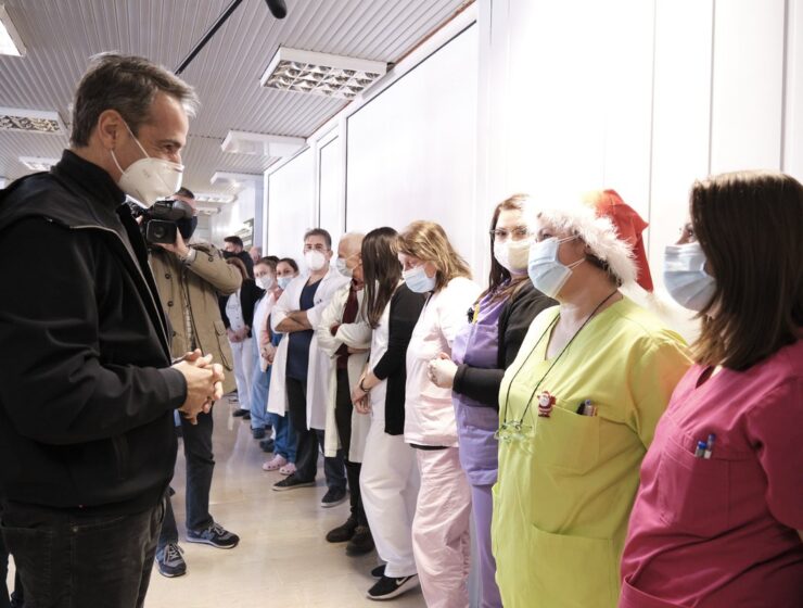 Greek PM visits girls orphanage and health centers in Thessaloniki