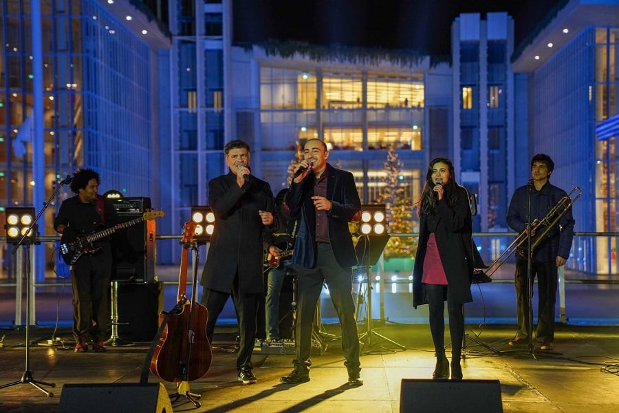 Christmas shines bright at Stavros Niarchos Foundation Cultural Centre