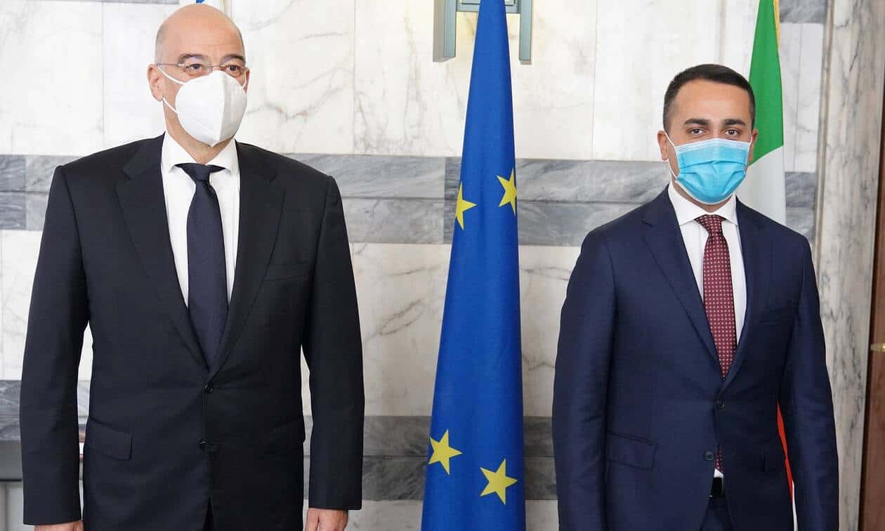 Greek Foreign Minister Nikos Dendias and his Italian counterpart Luigi Di Maio.