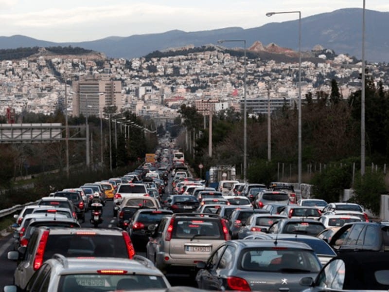 Athens air pollution traffic car crash greece