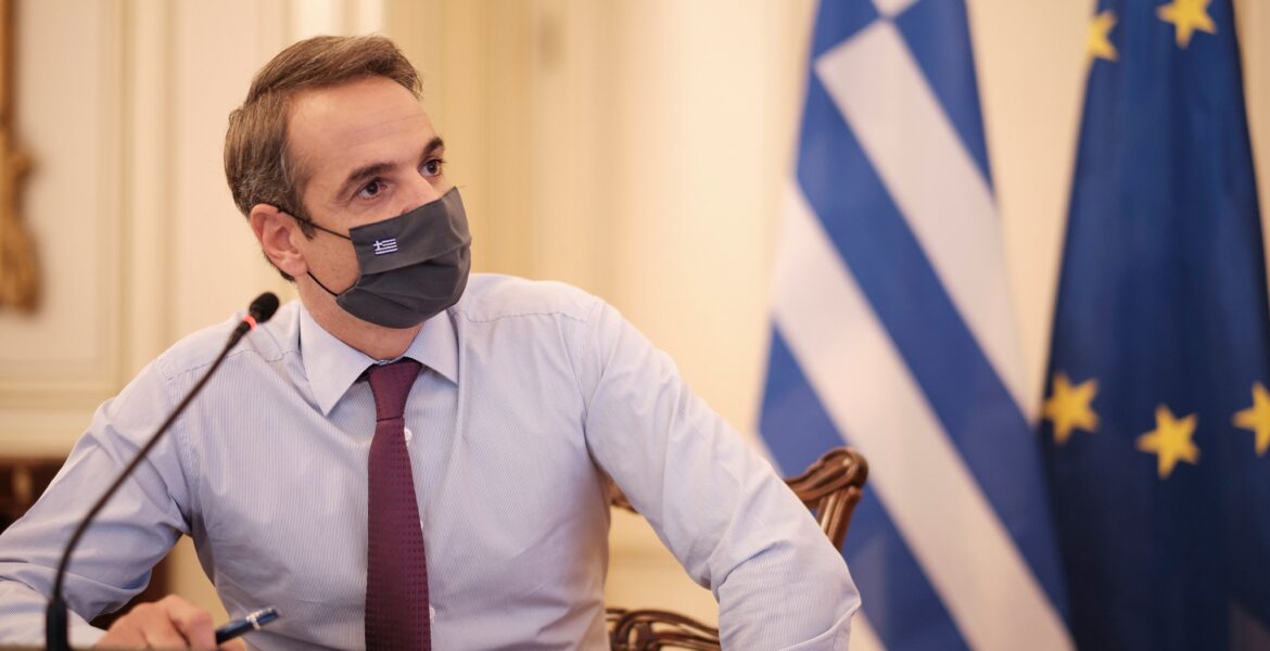 Greek PM Mitsotakis proposes joint EU vaccination certificate to ease travel