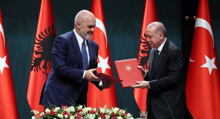 Albanian Prime Minister Edi Rama met with Turkish President Recep Tayyip Erdoğan