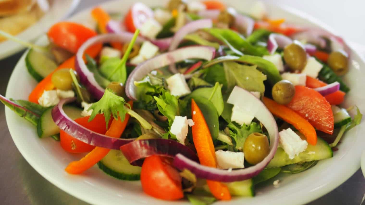 Choriatiki Salad Greek foods
