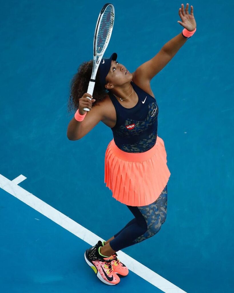 Australian Open: Naomi Osaka beats Serena Williams by “just trying her best” and eating Greek food