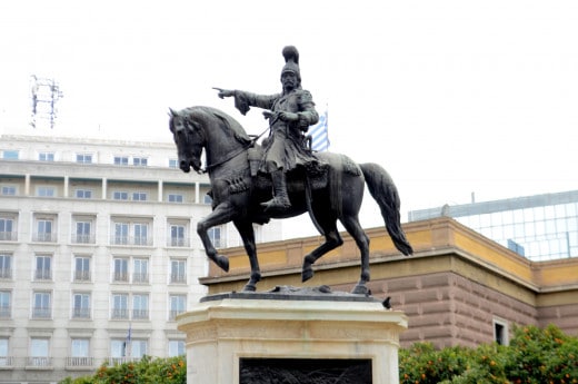 Την ημέρα αυτή το 1843, ο Έλληνας στρατηγός Θεόδωρος Κολοκοτρώνης πέθανε