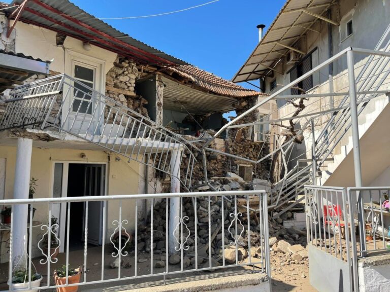5.7 magnitude tremor hits central Greece