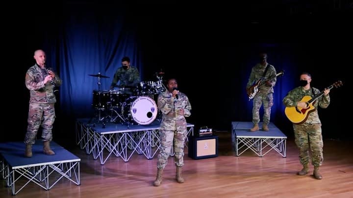 US Army band performs the 'Dance of Zalongo'