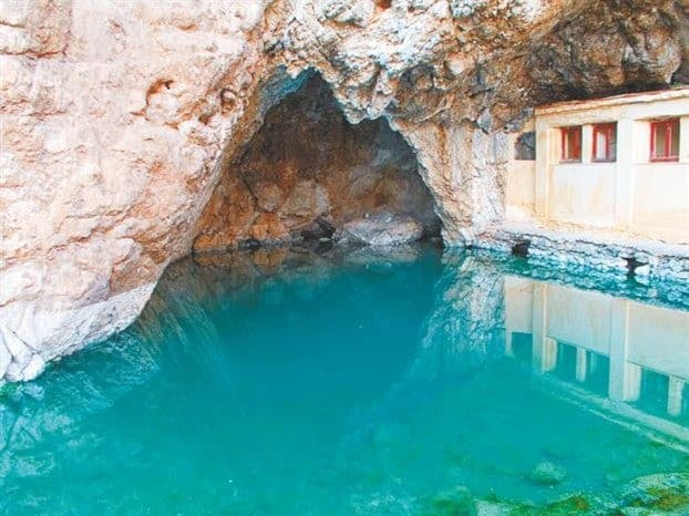 Loutraki Baths, Korinthos (Πηγές Λουτρακίου, Κόρινθος) thermal baths