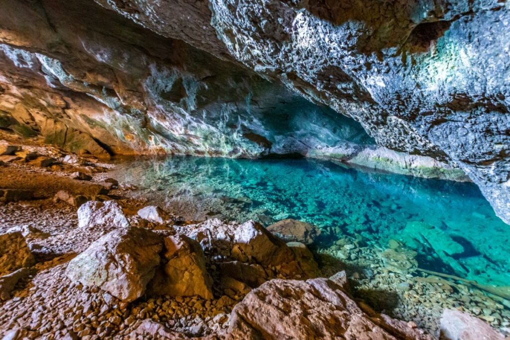 Σπήλαιο Fragathi, Ελλάδα
