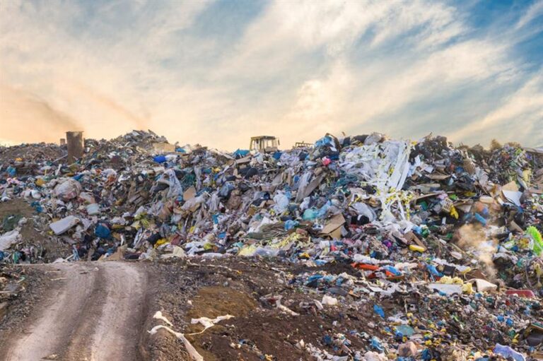 landfill garbage Turkey