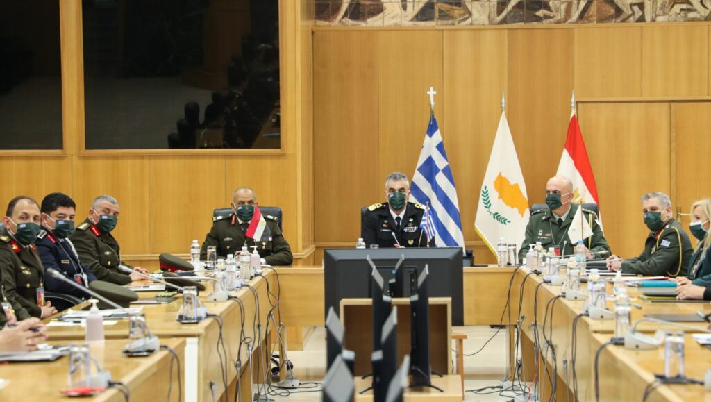 Ελλάδα-Αίγυπτος-Κύπρος Υπογράφουν Συμφωνία Στρατιωτικής Συνεργασίας