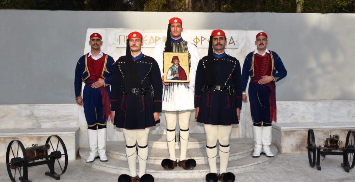 Greece’s Presidential Guard gifted with icon of their Patron Saint