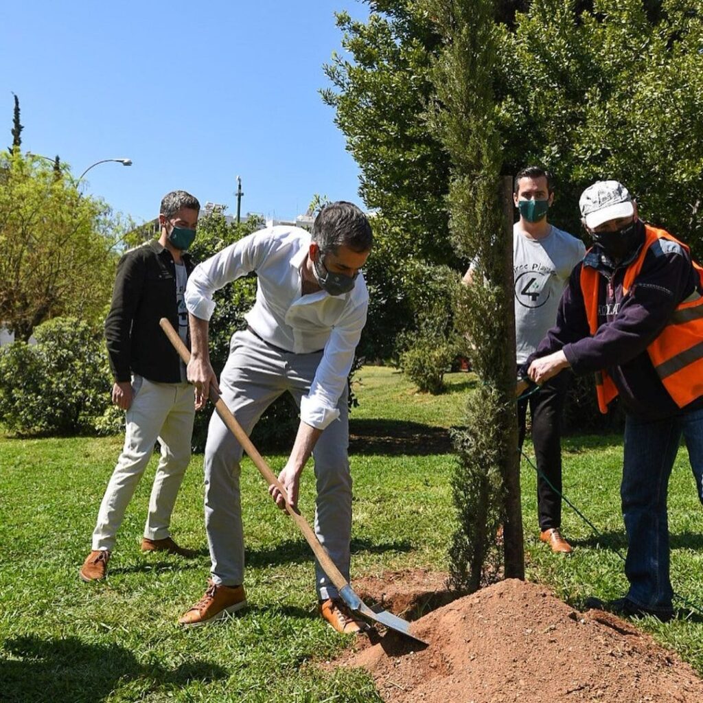 400 trees planted in Athens for Earth Day 2021