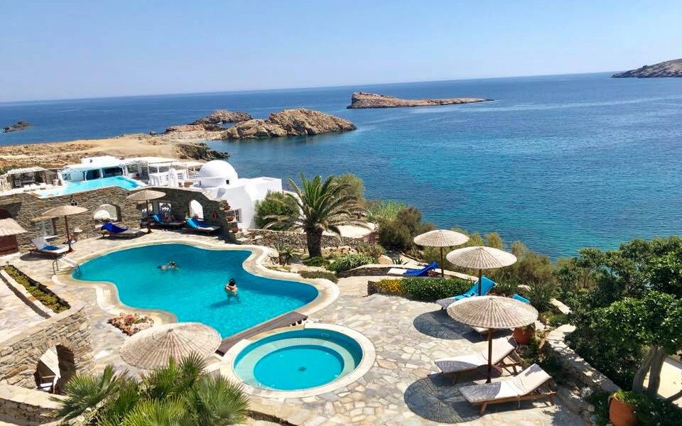 Grecotel Group acquires 5 hotel resorts in Mykonos and Corfu