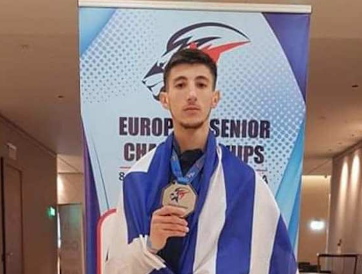 Dionisis Rapsomanikis earns silver at European Taekwondo Championship