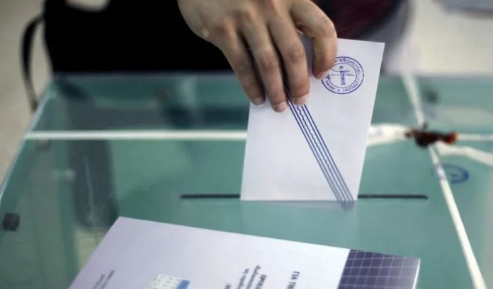 Greece seeks to lift diaspora voting restrictions