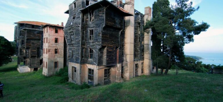 Historic Greek orphanage on verge of collapse over delayed restoration