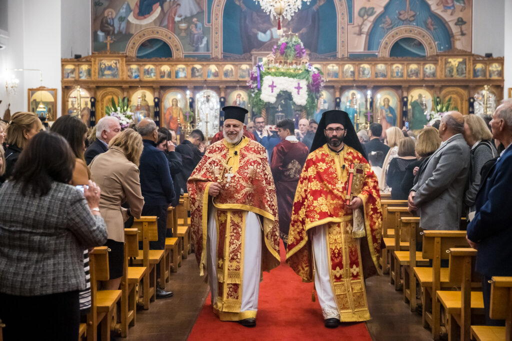 Ελληνική Πασχαλινή Λειτουργία Αγίου Σπυρίδωνα