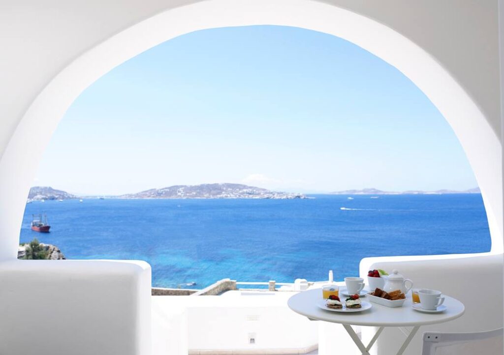 Greek hotels recognised on Tripadvisor's ' Best of the Best’ list for 2021