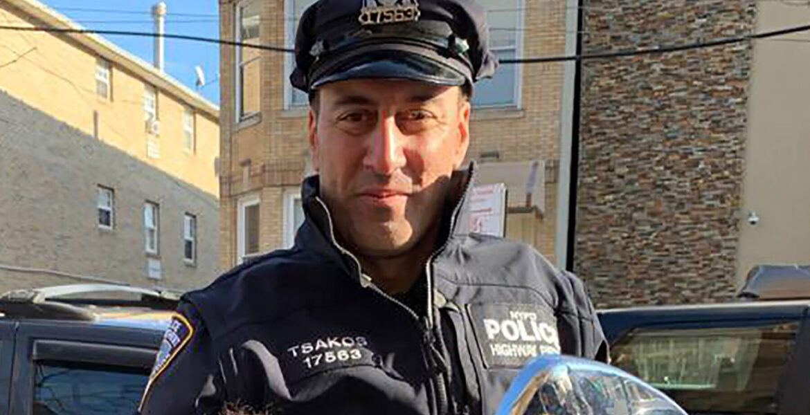 Thousands pay their respects for fallen NYPD officer Anastasios Tsakos