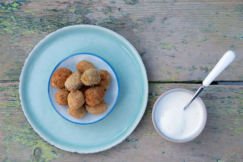 Deep Fried Stuffed Olives with Ouzo Dip Recipe