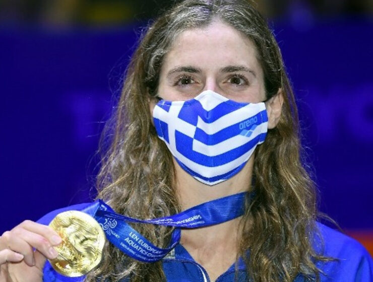 Anna Ntountounaki becomes first Greek female swimmer to win gold at European Championships