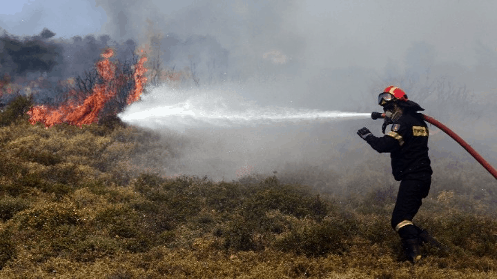 Fire breaks out on Aegina island, Greece
