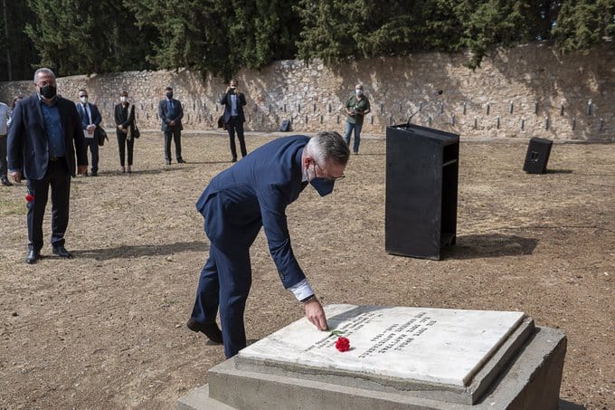 Kaisariani, German Deputy FM pays tribute to those executed at Kessariani firing range