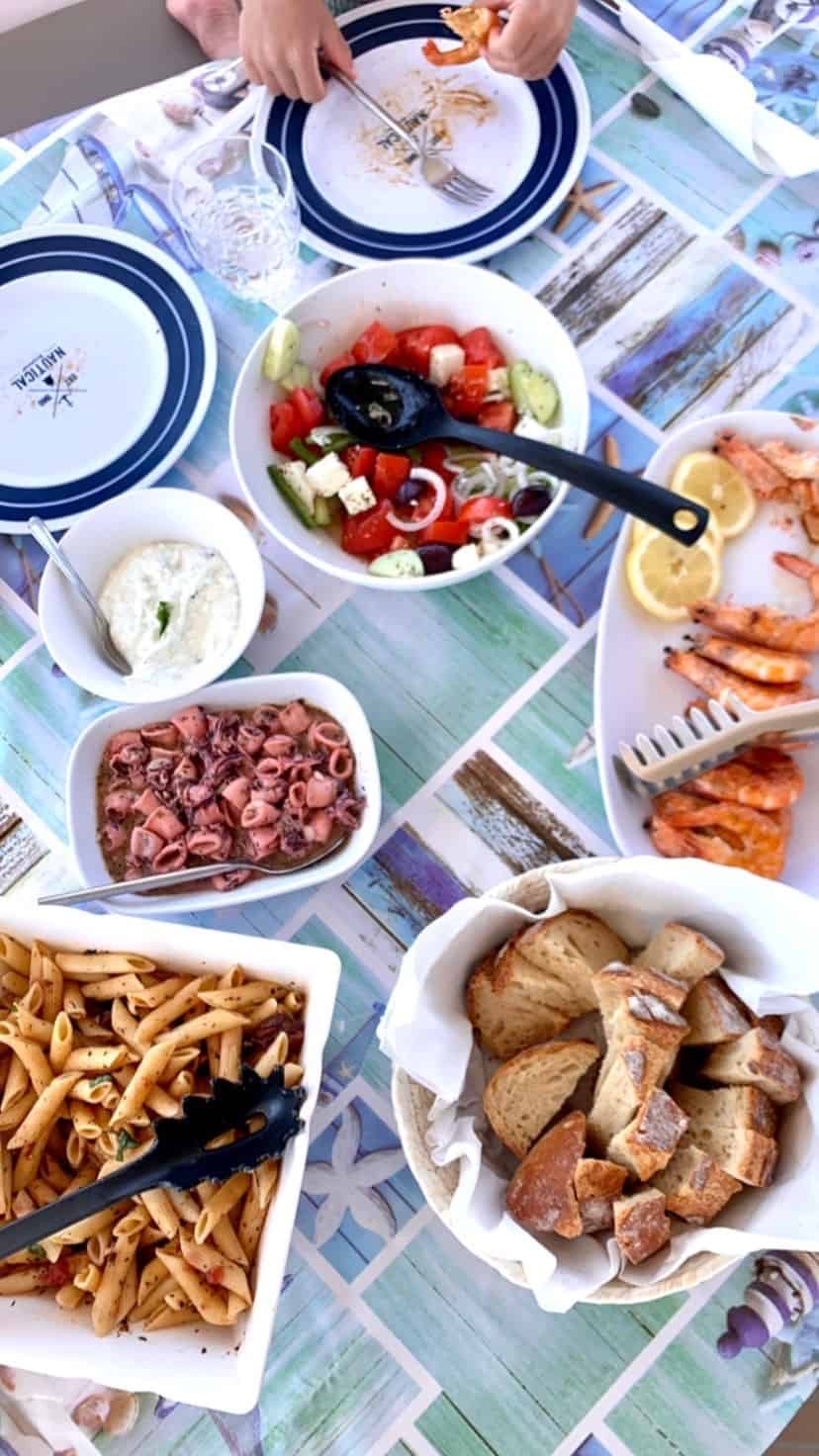 Greek food Decker